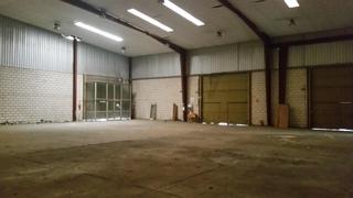 Lloguer Nau industrial a Calle ingeniero torres quevedo 26c. Nave en esquina