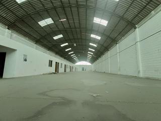 Lloguer Nau industrial a Sector Sur. Nave ideal para almacén