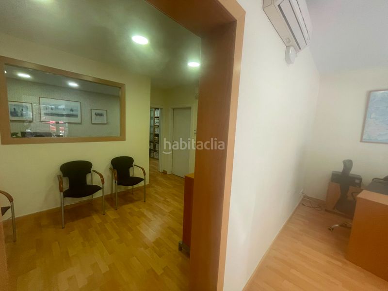 Foto 016be8e0-ab9e-43fe-ad78-0e7712d6b429. Alquiler local comercial zona centro en Centre Cornellà de Llobregat