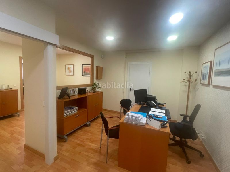 Foto f80687f3-f38d-4e3c-ae46-1d2b910c19cc. Alquiler local comercial zona centro en Centre Cornellà de Llobregat