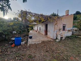 Finca rústica a Calle centauro 2. Cortijo antiguo con 40 marjales en itrabo