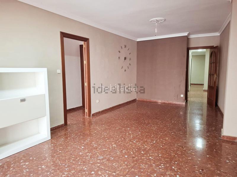 Foto 483c4848-c3b7-47a0-8125-22482b3342a5. Pis amb aparcament a Motril ciudad Motril