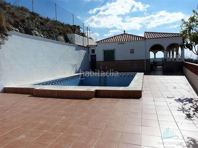 Foto 560b99b8-cdbc-49b5-b2fa-34e03f34b1ce. Casale con piscina in Motril ciudad Motril