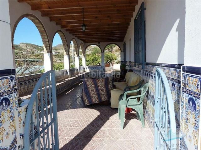 Foto c7470bf8-0aaf-40d6-acce-fc894f9b75fa. Casale con piscina in Motril ciudad Motril