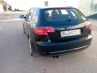 Aparcament cotxe a Avenida los pirralos 57. Audi a3, bajada de precio