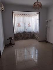 Maison jumelée à La Hacienda - Nueva Andalucía. Casa en las portadas a precio de un piso