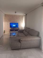 Appartement à Avenida los pirralos 48. Piso doña mercedes