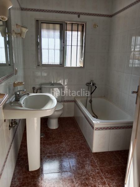 Foto eb9fa954-21d8-47da-9c06-636b50e62864. Casa a Centro - Doña Mercedes Dos Hermanas