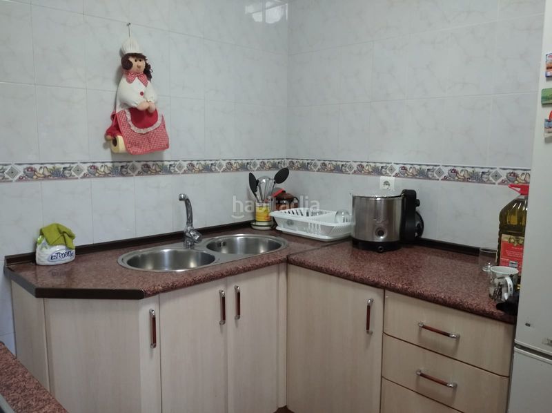 Foto 0cdc5e8b-72d9-4fe4-a578-86f2b5362e51. Maison jumelée dans La Hacienda - Nueva Andalucía Dos Hermanas