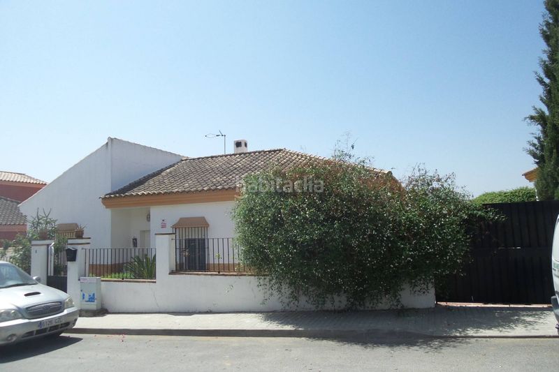 Foto 81f8498a-aa32-475e-a861-f3974d57deac. Chalet with heating parking in Salteras