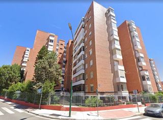 Pis  Calle corregidor josé viciana. Venta de piso en malaga.