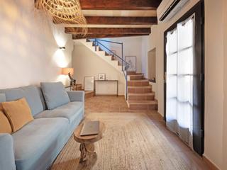 Maison à Alaró. Acogedora casa de pueblo reformada en la parte alta de alaró