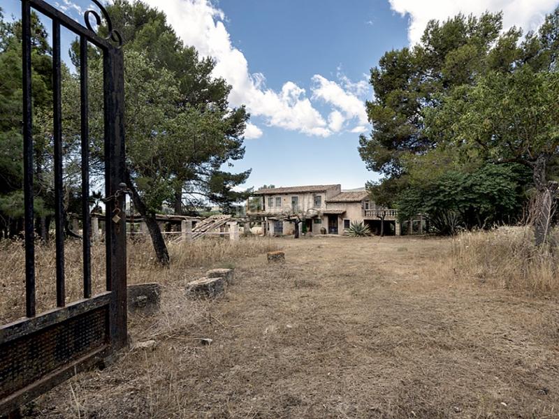 Foto b154b2ef-2872-405b-8bc9-aab686efca4c. Casale con piscina in Alaró