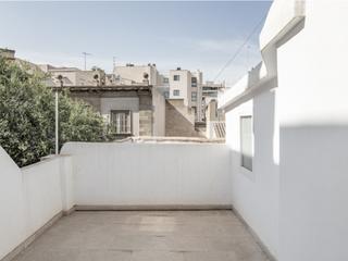 Apartment in La Missió. Coqueto ático en calle peatonal en el centro de palma