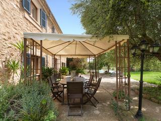 Mas à Sencelles. Hermosa finca rústica de piedra natural con piscina, bodega prop