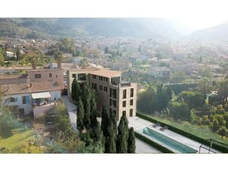 Casa a Sóller. Fantástica y imponente propiedad en sóller con piscina y jardín