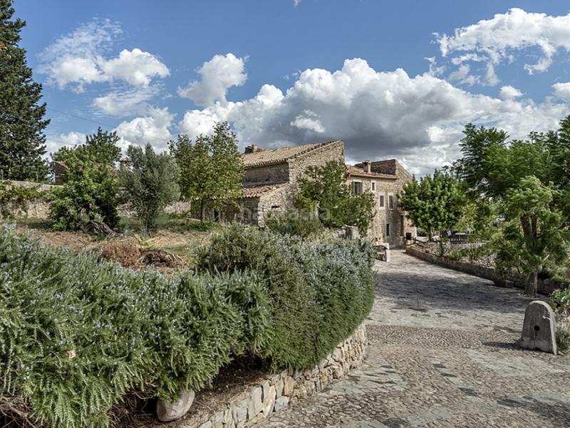 Foto 24c3743d-e970-49e0-b63a-29a9514e7133. Country house with pool in Selva