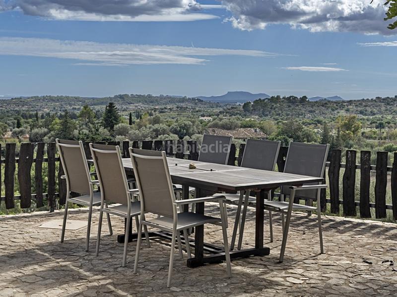 Foto 5ef45d0b-baec-477a-9929-c455a1478c65. Country house with pool in Selva