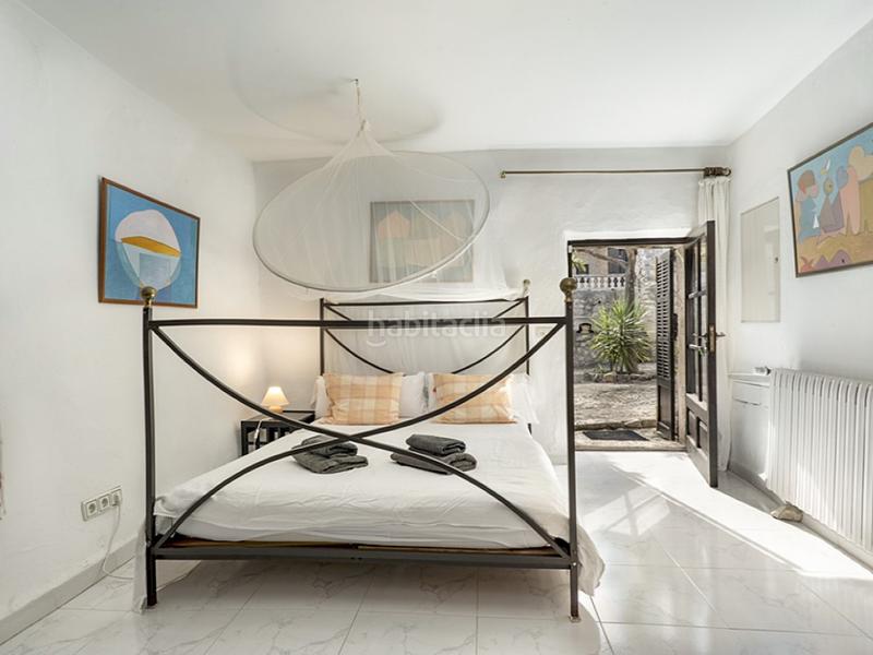 Foto b3eeee77-2c9a-4cb3-9401-cb64ce1774ae. Country house with pool in Selva