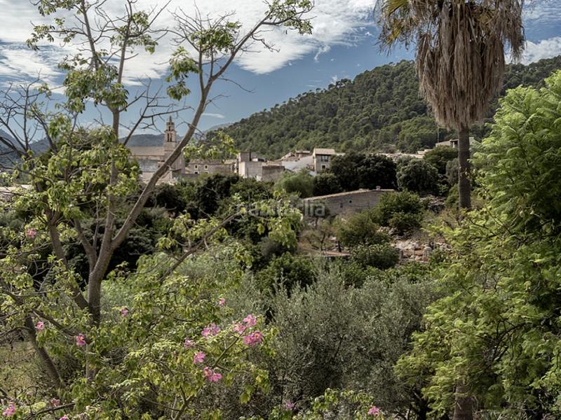 Foto c99380c2-ee98-42e5-939f-26f7e500f4f1. Country house with pool in Selva