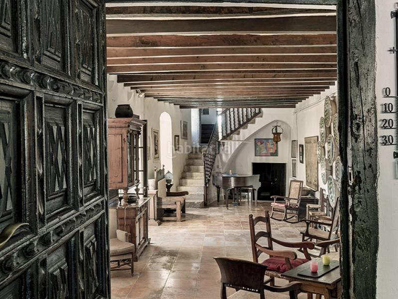 Foto ceffe81f-1b49-4d15-91e1-d4cc2cba11e4. Country house with pool in Selva