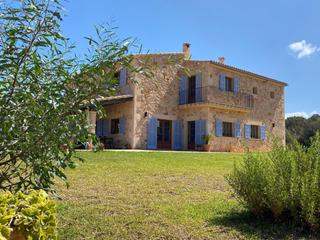 Masia a Algaida. Idílica casa de campo cerca de algaida  un hogar para disfrutar