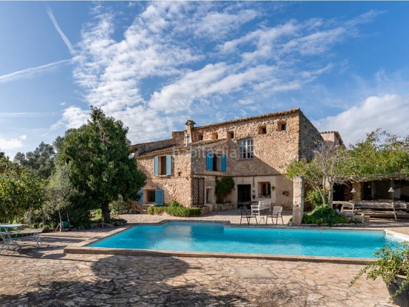 Foto 06f84a66-bc4f-4c3d-90a1-cadeae8872b7. Casale con riscaldamento parcheggio piscina in Zona Periurbana Inca