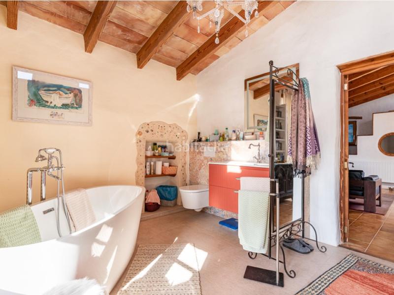 Foto acf4247a-0074-4e18-905a-b8d7453df209. Casale con riscaldamento parcheggio piscina in Zona Periurbana Inca