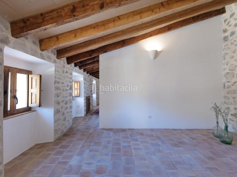 Foto 466c6004-b726-4457-9eed-09cec35daca9. Casa amb calefacció aparcament a Puigpunyent