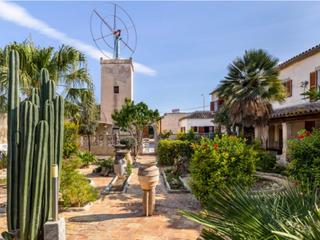 Country house in Es Coll d´En Rabassa. Dos encantadoras casas rurales con permiso de alquiler vacaciona