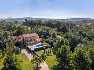 Mas à Santa María del Camí. Preciosa finca rústica en santa maría del camí con vistas hasta