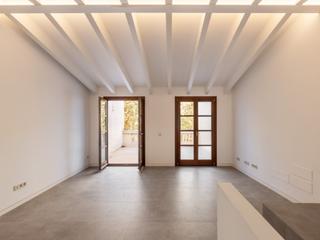Apartment in Sant Nicolau. Precioso ático dúplex con terraza y ascensor en paseo del borne,