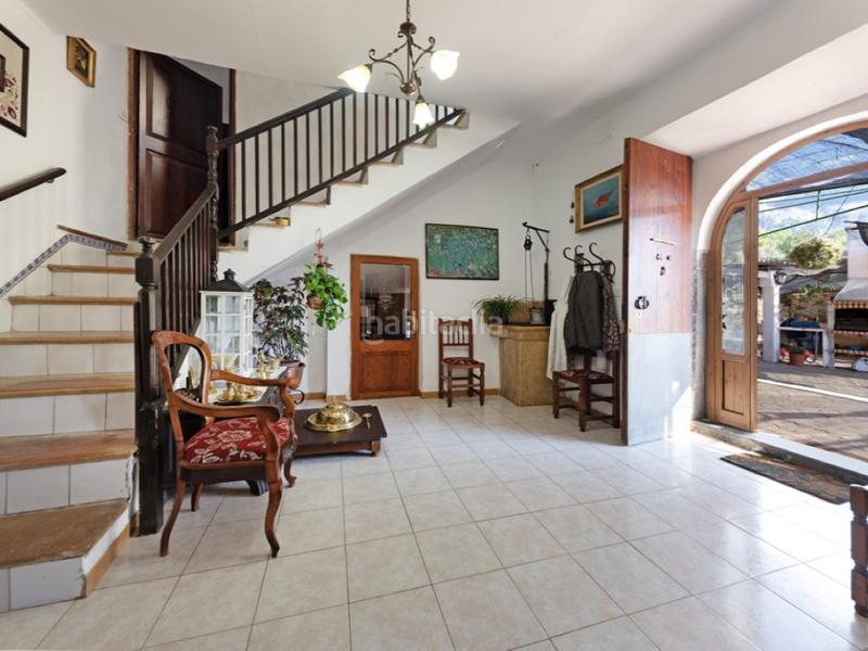 Foto c7d6f826-9a53-4124-948a-398eb9994b0f. Masia amb aparcament piscina a Sóller