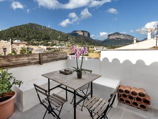 Appartement à Alaró. Ático con terraza en el centro de alaró con vistas espectaculare