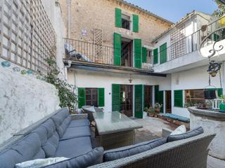 Maison à Alaró. Fantástica casa de pueblo con amplio patio en alaró