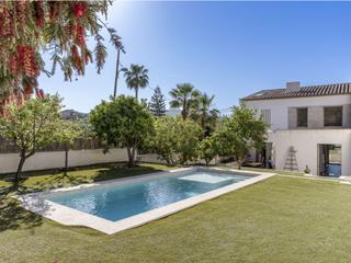 Casa a Calvià Poble. Vivienda en calviá con jardín y piscina privada
