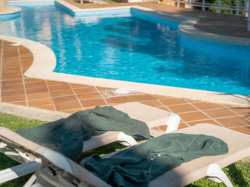 Foto 6f8299d9-509e-460f-ba2e-f136fb3c9786. Apartamento atractivo apartamento en bendinat con jardín comunitario y piscina en Calvià