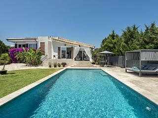 Maison à Cales de Mallorca. Bonito chalet cerca de la playa en cales de mallorca