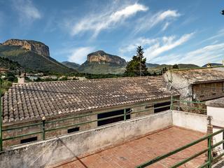 Casa  N/a. Casa de pueblo con proyecto y licencia de obra en alar
