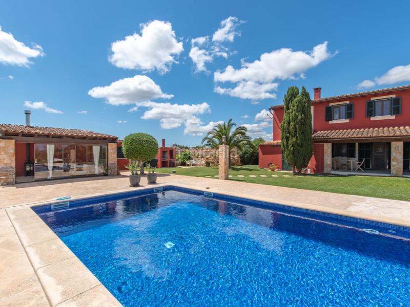 Foto be0c7279-2ecf-4909-9502-244194184df7. Bauernhof mit pool in Campos