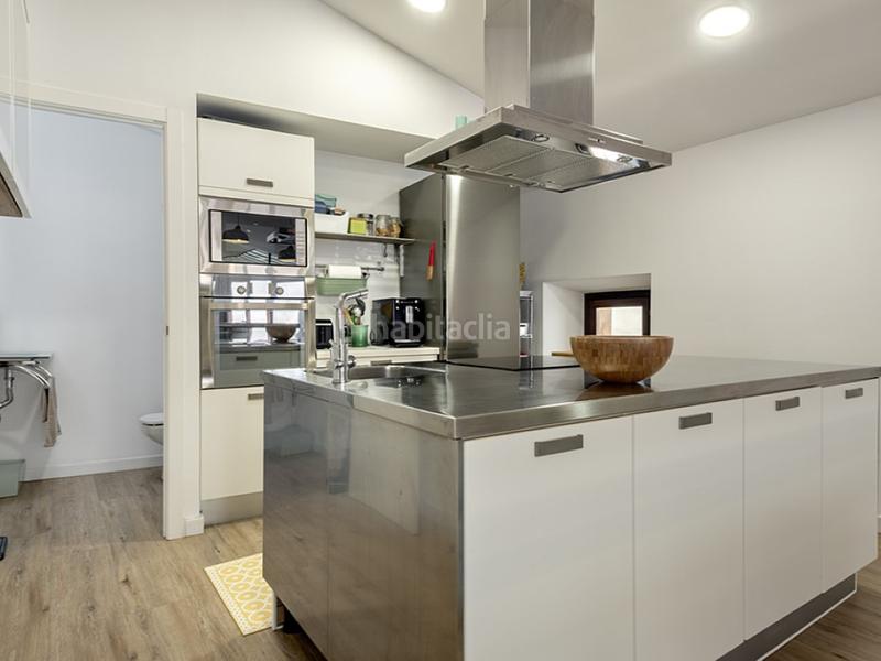 Foto f38f3141-cef1-4e34-8a4d-d0178a4c44c9. Casa con piscina in Alaró