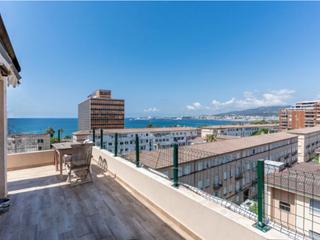 Apartamento en Foners. Ático duplex para reformar oportunidad única con amplias terraza