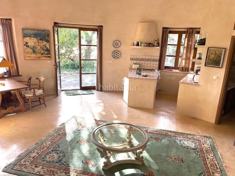 Foto e57f6d59-0d8d-468e-83d2-67a756c4f1a0. Masia amb piscina a Sóller