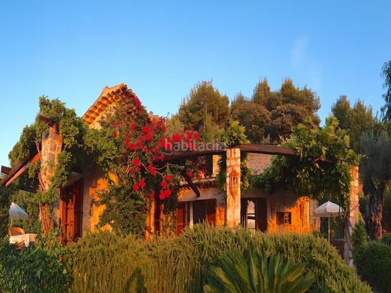 Foto e6c21007-dcf8-4cc8-b035-379967d19207. Masia amb piscina a Sóller