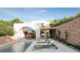 Casa a Algaida. Casa adosada modernizada con piscina y jardín en algaida