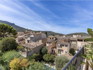 Appartement à Sóller. Elegante dúplex en el corazón de sóller con vistas a la sierra d
