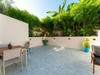 Apartament a Cala Major. Coqueta planta baja completamente reformada a pocos metros de la