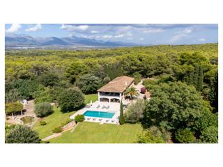 Mas à Pòrtol. Casa rural renovada con vistas al mar, piscina climatizada y jar