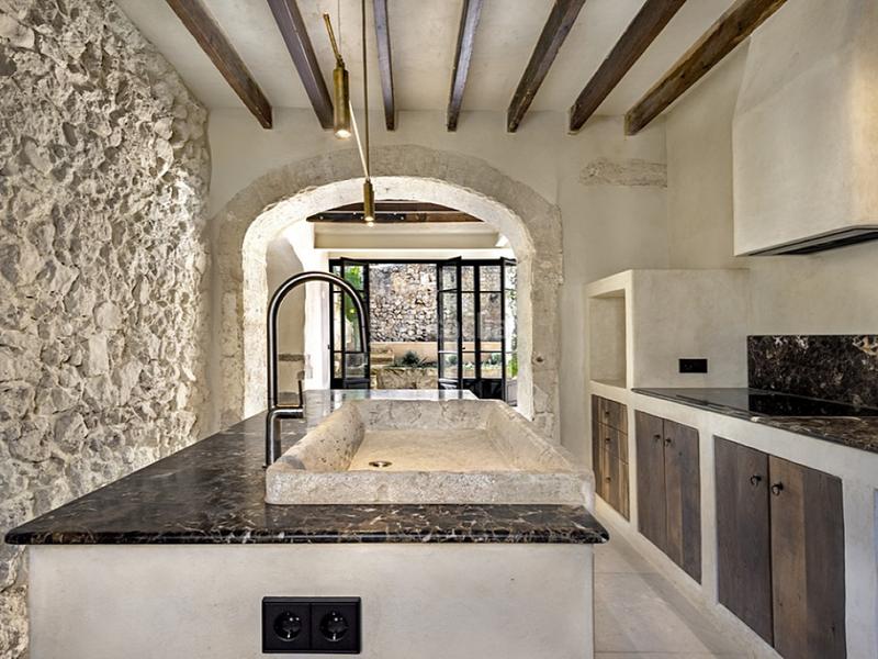 Foto 423edd47-ac40-42a5-a21f-95fb48889951. Haus mit parking pool in Selva