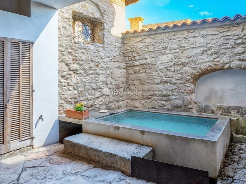 Foto daddd59a-f5e8-4654-8fbd-f35766d80366. Maison avec piscine dans Selva